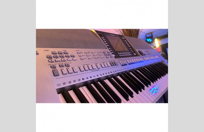 Used Yamaha PSR-S710 Keyboard (SN:BCSL01016) - Image 4